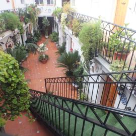 Hostal El Patio, hotel in Alhaurín de la Torre