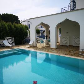 TorreBlu Residence, hotelli kohteessa Torre Lapillo