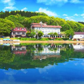 Lake Side Hotel Minatoya, hotel a Inawashiro