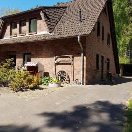 Garten Eden, hotel Lubminban