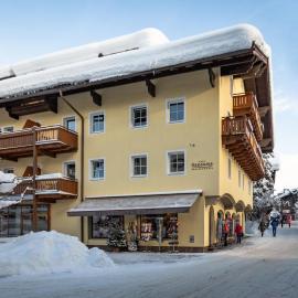 Haus Veronika - Appartements by Miha, hotel a Westendorf