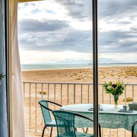 Arcadia Appartement - Vue sur Mer, hotel u gradu Grisan