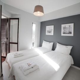 FLH - Ericeira Beach Apartments, hotel in Ericeira