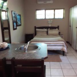 Citrusdal Guest Rooms, хотел в Цитрусдал