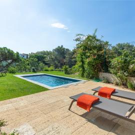 Estoril House