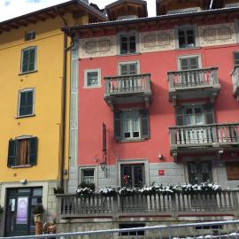 La Locandiera, hotel Caronában