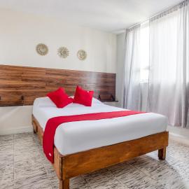 Hotel Suites Puebla, khách sạn ở Puebla