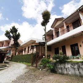 Villa Keluarga Bre Batunanggar