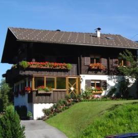 Haus Oberer – hotel w mieście Schruns
