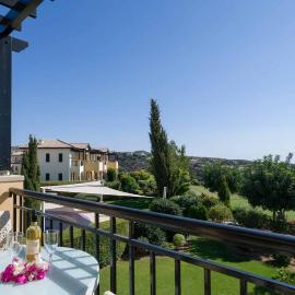 1 bedroom Apartment Nesoi with sea and golf views, Aphrodite Hills Resort