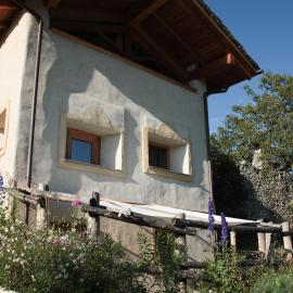 La casa di paglia B&B, hotel in Verrayes