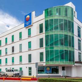 Comfort Inn Cancún Aeropuerto, hotel v destinácii Cancún
