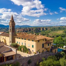 Fattoria di Piantravigne Villa Storica del 600, hotel Case Malvában