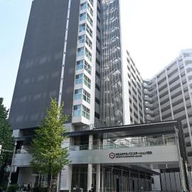 HEARTS Capsule Hotel & Spa HAKATA, hotel in Fukuoka