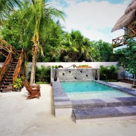 Hotel Boutique La Puerta Azul Beachfront - Adults Only, hotel a Isla Holbox