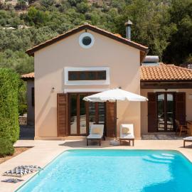 Arodo Seaside Villas | Villa Penelope
