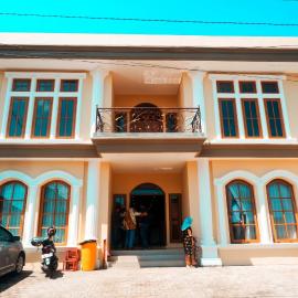 Bluefire Homestay Syariah