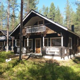 PyhäBerry, hotel in Pelkosenniemi