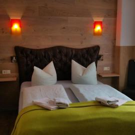 Landhotel Waldschlößchen mit Gaststube, khách sạn ở Sohland