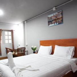 Aladdin Guest House, khách sạn ở Koh Phi Phi