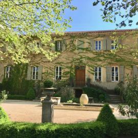 B&B Maison d'Hôtes - Château de Jouques, hotel a Gémenos