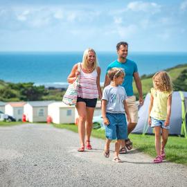 Widemouth Bay Caravan Park, готель у місті Б'юд