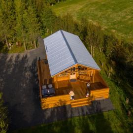Áshóll guesthouse - farmstay, hotel di Akureyri