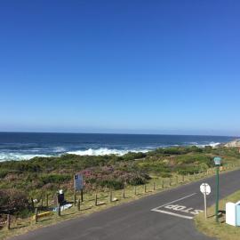 Bungalow by the sea near Cape Town, hotel u gradu Kleinmond
