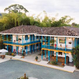 Hotel Hacienda Santa Clara, hotelli kohteessa Santa Rosa de Cabal