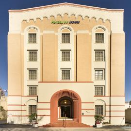 Holiday Inn Express San Antonio North Riverwalk Area by IHG