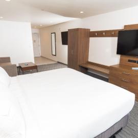 Holiday Inn Express Hollywood Walk of Fame by IHG