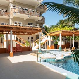 Island Magic Beach Resort: Caye Caulker şehrinde bir otel