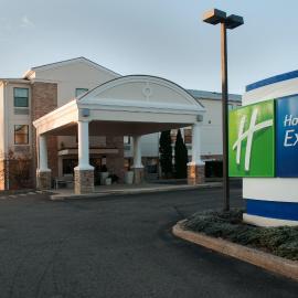 Holiday Inn Express Vernon-Manchester by IHG, hotel in Vernon