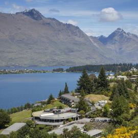 Holiday Inn Queenstown Frankton Road by IHG, hotel a Queenstown