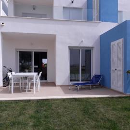 Las Terrazas Golf Resort Rental, hotel v mestu Roldán