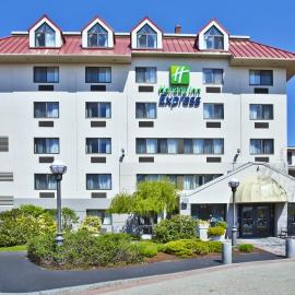 Viesnīca Holiday Inn Express Boston-Waltham by IHG pilsētā Volthema