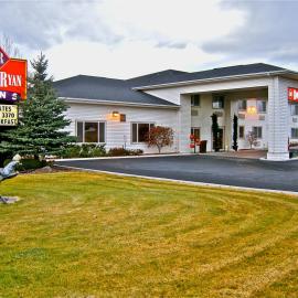 Rory & Ryan Inn, hotel en Burns