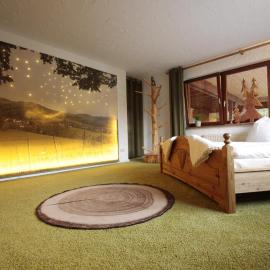 Familien-Appartement Schwarzwald bei Freiburg mit bis zu 4 Schlafzimmern, hotel a Sölden