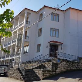 PARNON HOTEL, hotel in Áyios Pétros