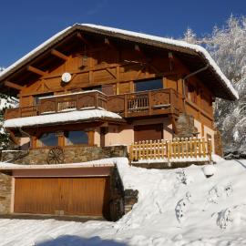 Les Saisies coté Légette appartement dans chalet LE NEPAL