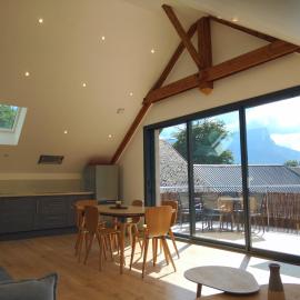 Gîte clair, spacieux et cosy avec vue sur le massif de la Chartreuse, hotell i Sainte-Hélène-du-Lac