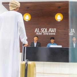 Al Sqlawi Hotel Apartment, hotel v destinácii Al Ḩadd