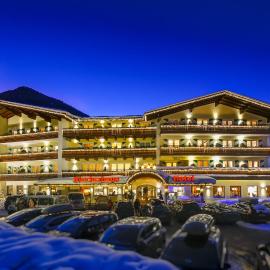 Nationalparkhotel Klockerhaus, מלון בקרימל