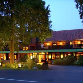 Hotel Heide Kröpke، فندق في Essel