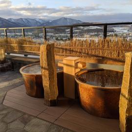 La Vista Furano Hills Natural Hot Spring, hotel in Furano