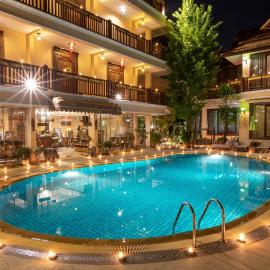 At Chiang Mai Hotel