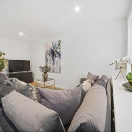 Eton House-Stunning-Castle views-5Bed-Free-Parking