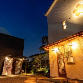 Sendai Guest House UMEBACHI, hotel i Sendai