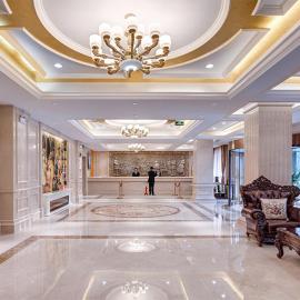 शंघाई में, होटल Vienna Hotel(Shanghai Chongming Lvhai Road.)