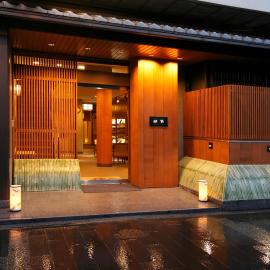 Tazuru, hotel v Kjótu